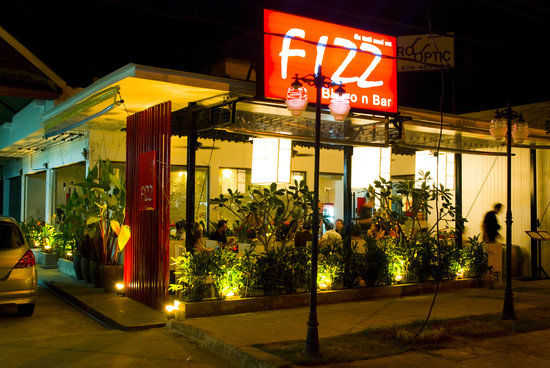 Fizz Bistro-N-Bar